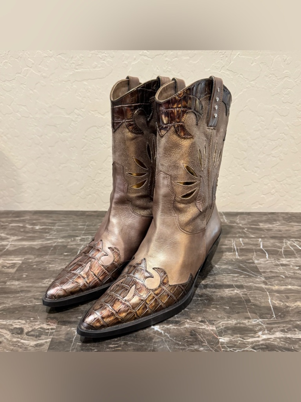 VanEli Metallic Leather Inlay Croc Embossed Cowboy Boots